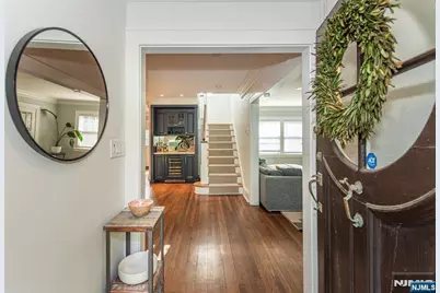 331 Grove Street, Montclair, NJ 07042 - Photo 5