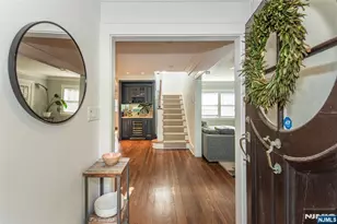 331 Grove St, Montclair, NJ 07042 - Photo 5