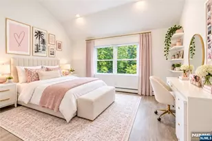 8 Airmont Ave, Mahwah, NJ 07430 - Photo 25