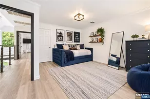 8 Airmont Ave, Mahwah, NJ 07430 - Photo 23