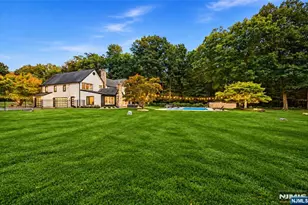 8 Airmont Ave, Mahwah, NJ 07430 - Photo 41