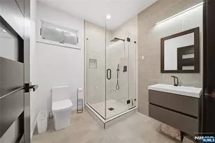 8 Airmont Ave, Mahwah, NJ 07430 - Photo 29