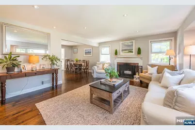 49 Meadow Lane, Bloomfield, NJ 07003 - Photo 3