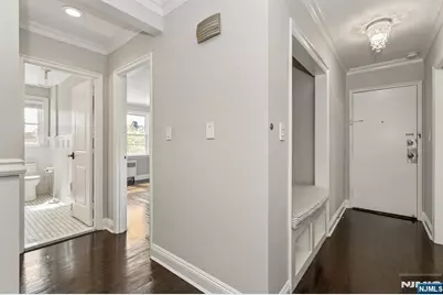 24 Hutton Avenue 6 #6, West Orange Township, NJ 07052 - Photo 9
