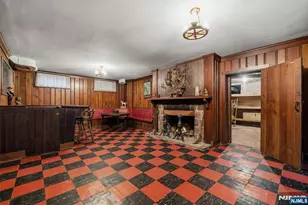1 Carlyle Pl, Hillsdale, NJ 07642 - Photo 49
