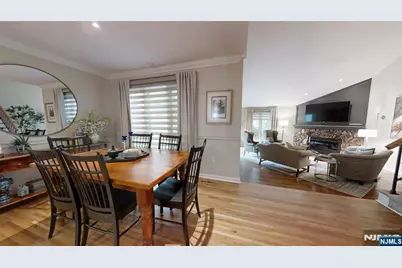 25 Stonegate Drive, Roseland, NJ 07068 - Photo 7