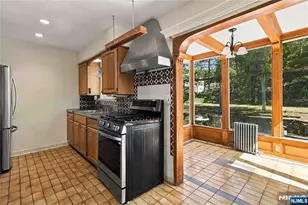 51 Valley View Terrace, Wayne, NJ 07470 - Photo 11