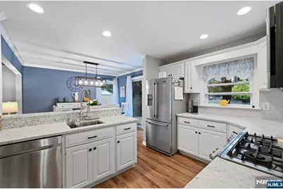 29 Oakley Terrace, Nutley, NJ 07110 - Photo 19