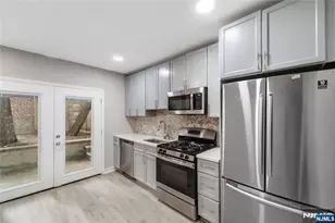 467 Bergen Ave, Jersey City, NJ 07304 - Photo 15
