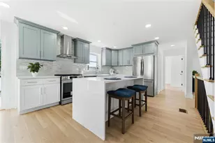 89 Susan Ct, Clifton, NJ 07012 - Photo 3
