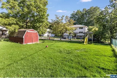 51 Ringwood Avenue, Pompton Lakes, NJ 07442 - Photo 3