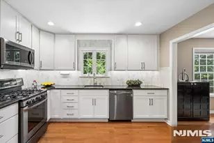 52 Henry Ct, Mount Arlington, NJ 07856 - Photo 11