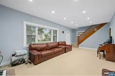 224 Luddington Avenue, Clifton, NJ 07011 - Photo 9