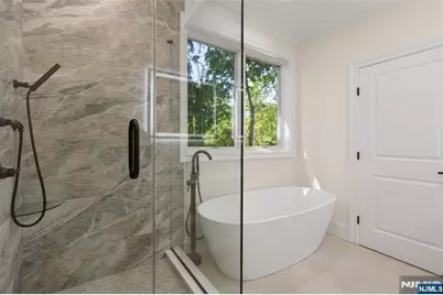 13 Harding Place, Livingston, NJ 07039 - Photo 35