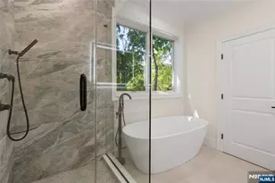 13 Harding Pl, Livingston, NJ 07039 - Photo 35