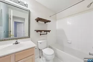 135 Riverwalk Way, Clifton, NJ 07014 - Photo 9