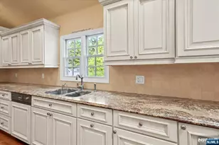 28 Underwood Rd, Montville Township, NJ 07045 - Photo 5