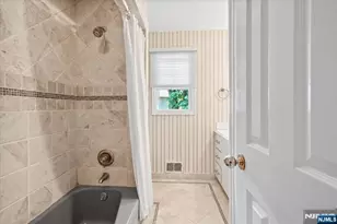28 Underwood Rd, Montville Township, NJ 07045 - Photo 25