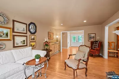 28 Underwood Road, Montville Township, NJ 07045 - Photo 3
