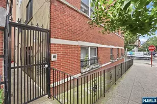 547 Bloomfield Street 4, Hoboken, NJ 07030 - Photo 21
