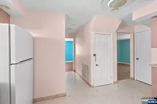 106 Summit Ave, Bloomfield, NJ 07003 - Photo 27