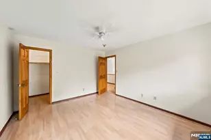 484 Teal Plaza, Secaucus, NJ 07094 - Photo 27