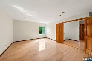 484 Teal Plaza, Secaucus, NJ 07094 - Photo 21