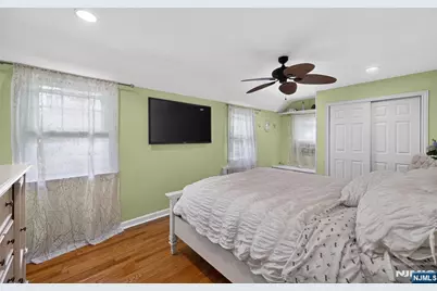 31 Freeman Place, Nutley, NJ 07110 - Photo 17