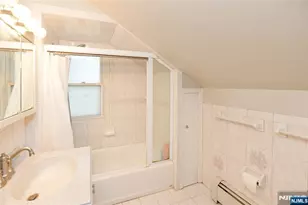 18 Minerva Ave, Hawthorne, NJ 07506 - Photo 13
