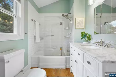 134 Norwood Avenue, Montclair, NJ 07043 - Photo 15