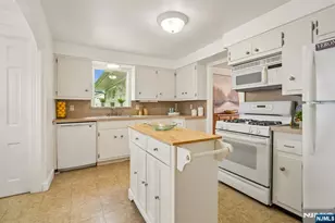 68 Linden Ave, Verona, NJ 07044 - Photo 11