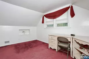 353 Albany St, Saddle Brook Township, NJ 07663 - Photo 13