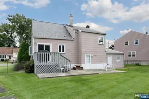 353 Albany St, Saddle Brook Township, NJ 07663 - Photo 19
