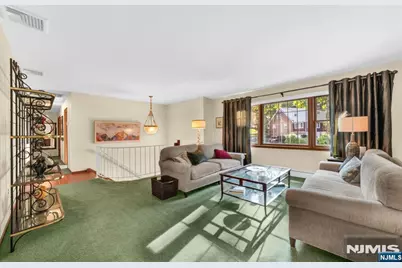 11 Oakland Terrace, Fairfield, NJ 07004 - Photo 11