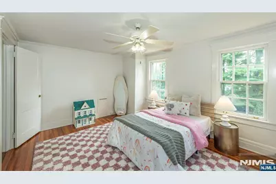 12 Melrose Place, Montclair, NJ 07042 - Photo 29
