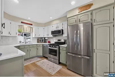 50 Maple Hill Road, Clifton, NJ 07013 - Photo 13