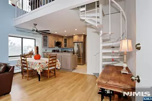 602 West Ridge Mews 602, Wood Ridge, NJ 07075 - Photo 3