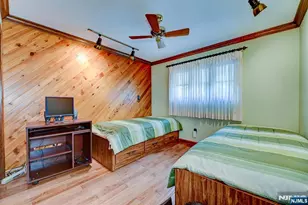 134 Hillside Ave, Nutley, NJ 07110 - Photo 25