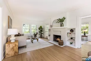 121 Christopher St, Montclair, NJ 07042 - Photo 5