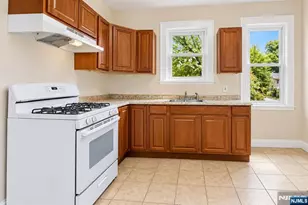 17 Arverne Terrace, Irvington, NJ 07111 - Photo 15