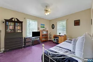 401 Adolphus Ave, Cliffside Park, NJ 07010 - Photo 23