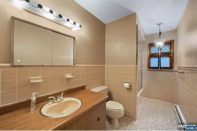 222 Vreeland Avenue, Nutley, NJ 07110 - Photo 23