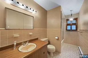 222 Vreeland Ave, Nutley, NJ 07110 - Photo 23