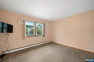 222 Vreeland Ave, Nutley, NJ 07110 - Photo 21