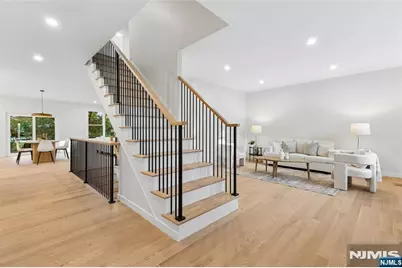 22 Reeve Circle, Millburn, NJ 07041 - Photo 3