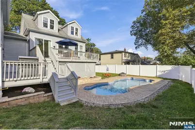 223 Fairview Avenue, Verona, NJ 07044 - Photo 39