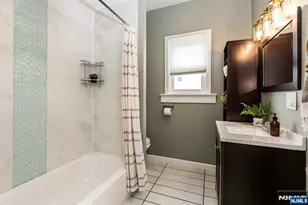 25 Davey St, Bloomfield, NJ 07003 - Photo 21
