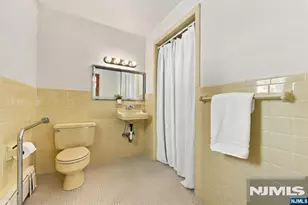 66 Enclosure St, Nutley, NJ 07110 - Photo 11