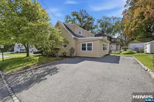 116 Grove Ave, Verona, NJ 07044 - Photo 35
