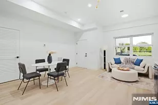 643 S 10th St, Newark, NJ 07108 - Photo 11